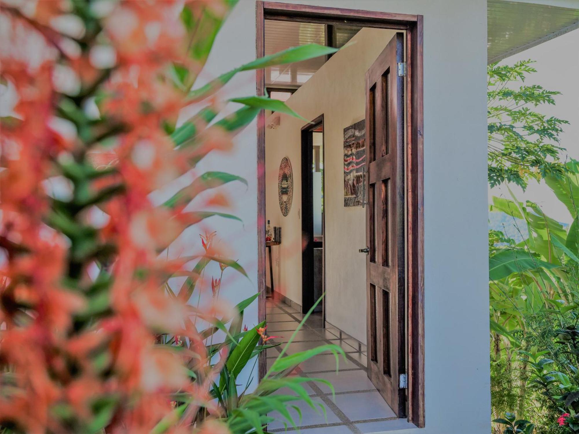 Nature'S Edge Boutique Hotel Uvita Room photo